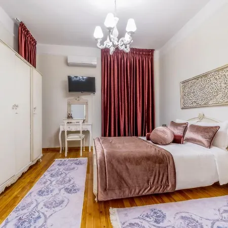 Apartment Acropolis Deluxe Apt.