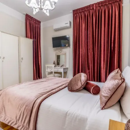 Apartament Acropolis Deluxe Apt. *