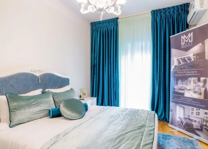 Acropolis Deluxe Apt. *
