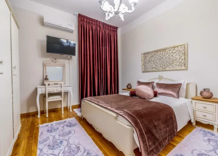 Apartament Acropolis Deluxe Apt. *